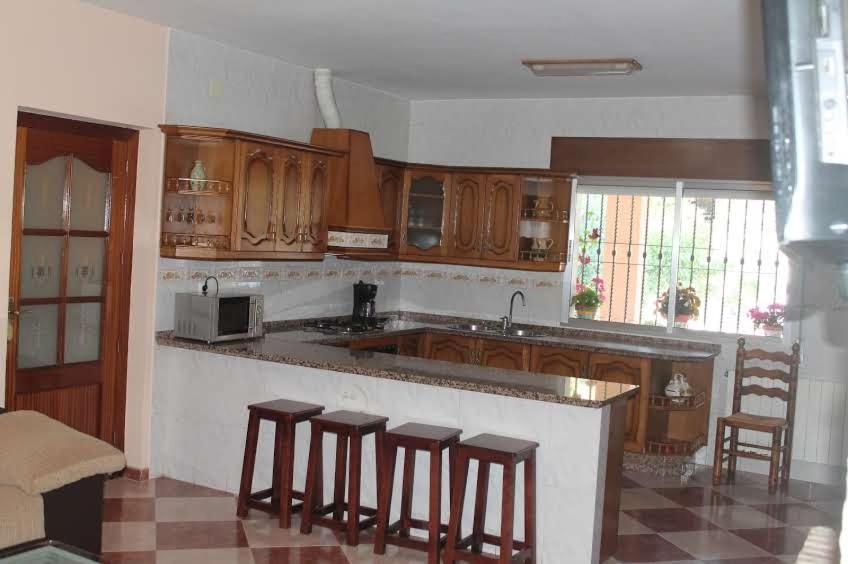 Villa La Quinta Priego de Córdoba Extérieur photo